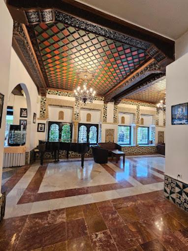 Hotel El Djazair El Mouradia 외부 사진