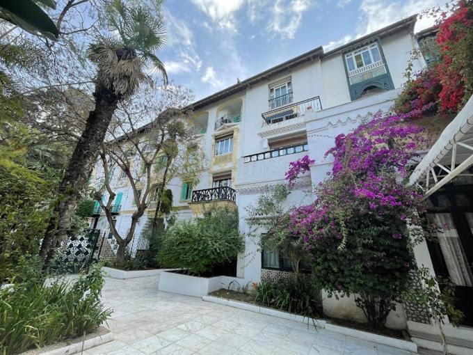 Hotel El Djazair El Mouradia 외부 사진